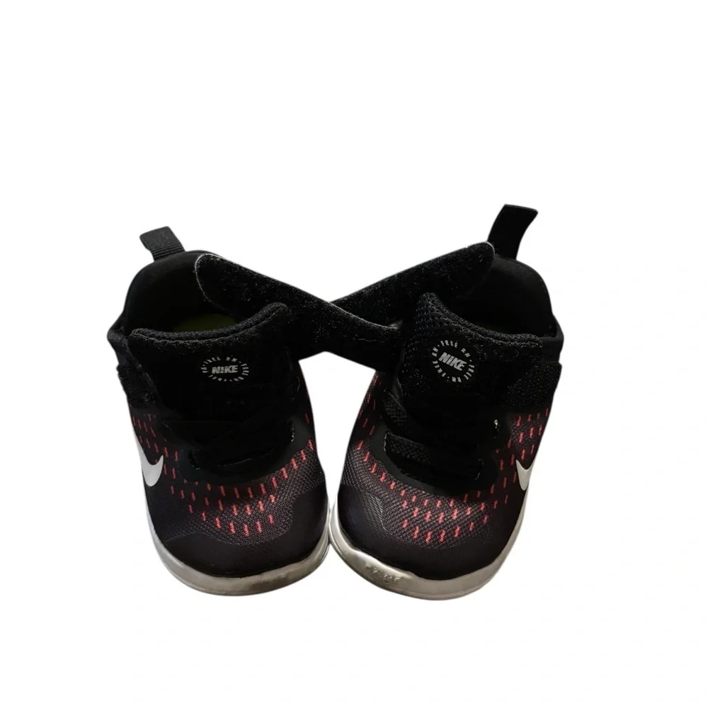 Nike Free RN Toddler Sz 4c shoes in a black, white, & pink colorway. ExclntCondt